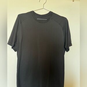 Lululemon Metal Vent Tee